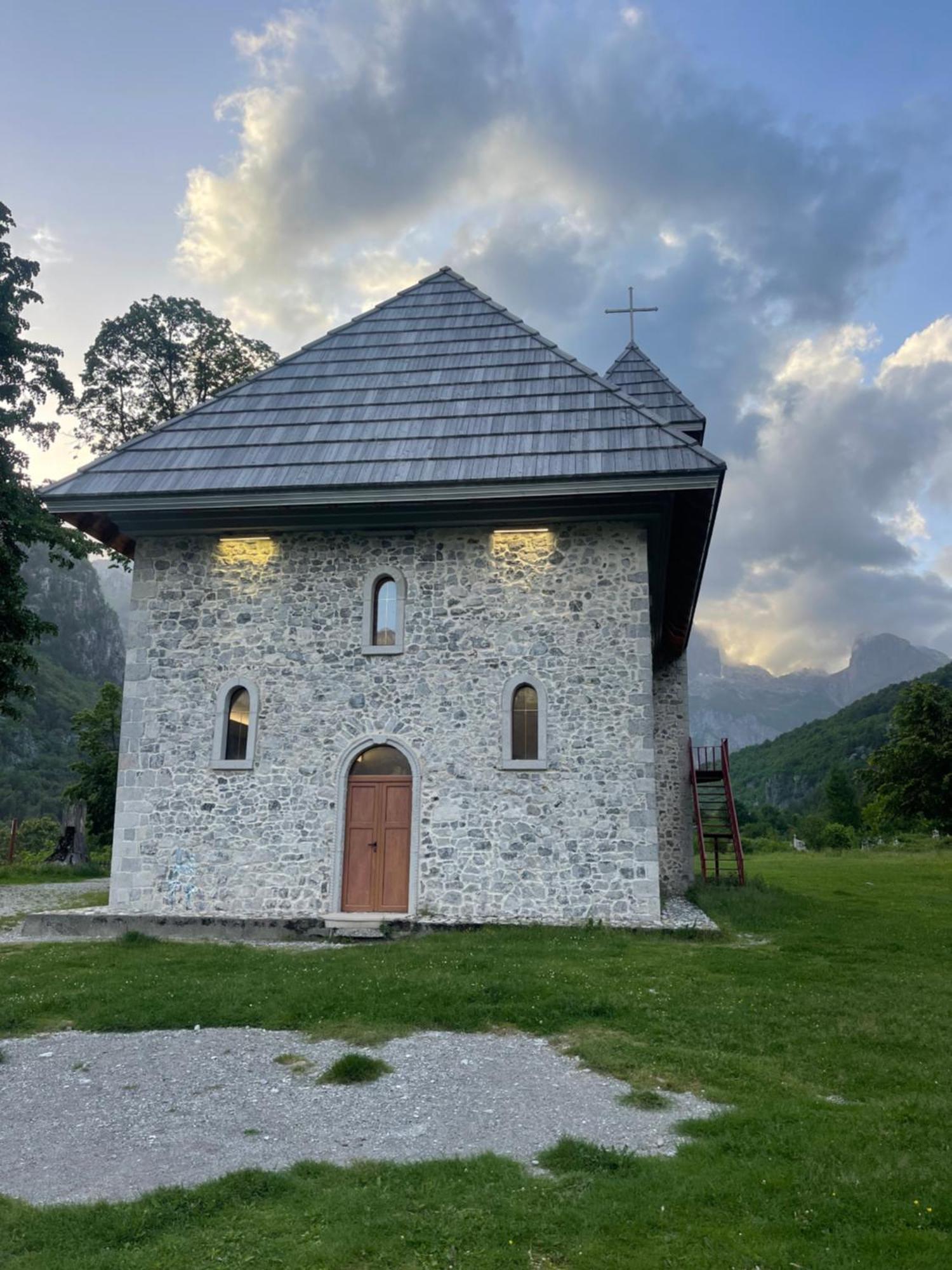 Thethi Mountain Villas Eksteriør billede