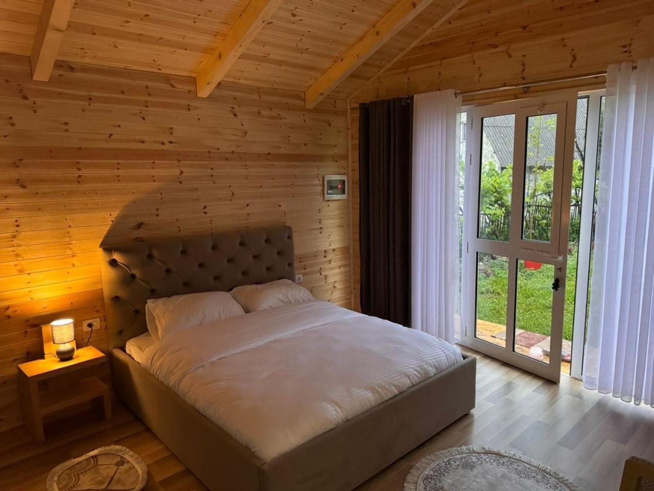 Thethi Mountain Villas Eksteriør billede