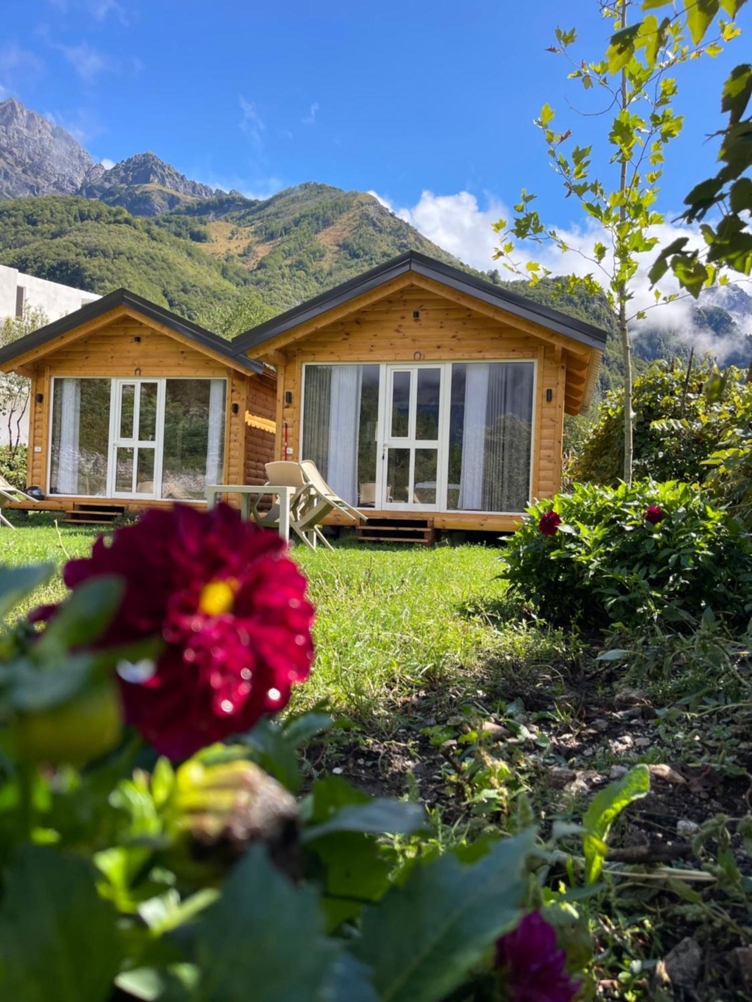 Thethi Mountain Villas Eksteriør billede